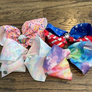 Lot of 4 jojo dies hair bows nwot